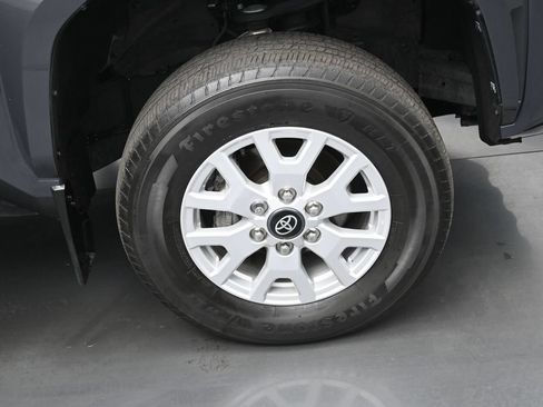 Certified 2024 Toyota Tacoma SR w/ SR Upgrade Package AWD/4WD image 35