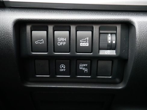 Certified 2024 Subaru Forester Premium AWD/4WD image 26