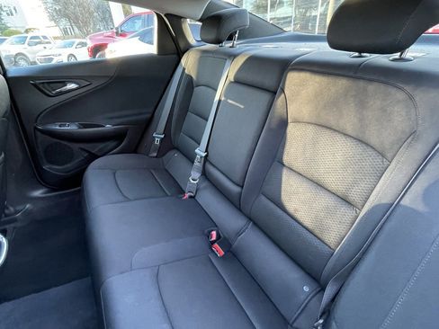 Used 2023 Chevrolet Malibu LT image 24
