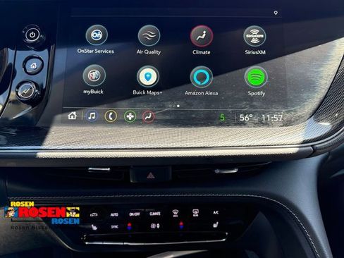 Used 2022 Buick Envision Preferred FWD image 22
