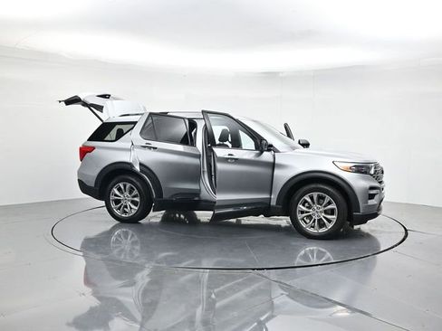 Certified 2023 Ford Explorer Limited w/ Equipment Group 301A AWD/4WD image 55
