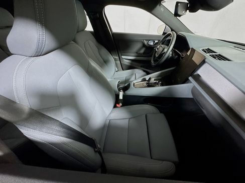 Used 2024 Polestar Polestar 2 image 25