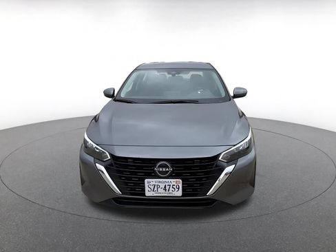Used 2025 Nissan Sentra SV FWD image 4