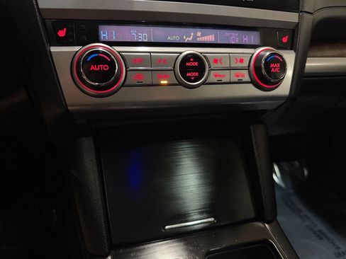 Used 2017 Subaru Outback 3.6R Limited image 47