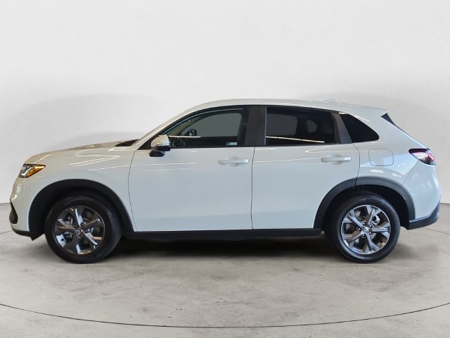 Used 2027 Honda HR-V LX image 8