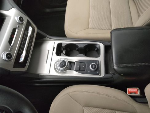 Used 2021 Ford Explorer 4WD image 26