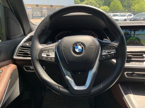 Used 2022 BMW X5 xDrive40i w/ Premium Package AWD/4WD image 18