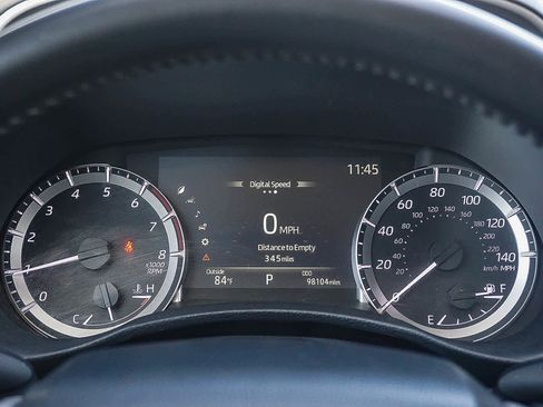 Used 2023 Toyota Highlander XLE FWD image 26