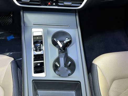 New 2026 Volkswagen Atlas Cross Sport SE image 8