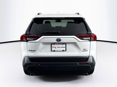 Certified 2024 Toyota RAV4 XLE w/ Convenience Package AWD/4WD image 11