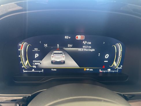 New 2026 INFINITI QX60 Luxe w/ Family Package image 15