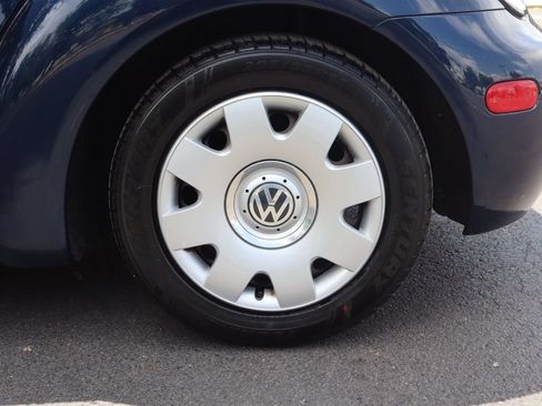 Used 2003 Volkswagen Beetle GL FWD image 36
