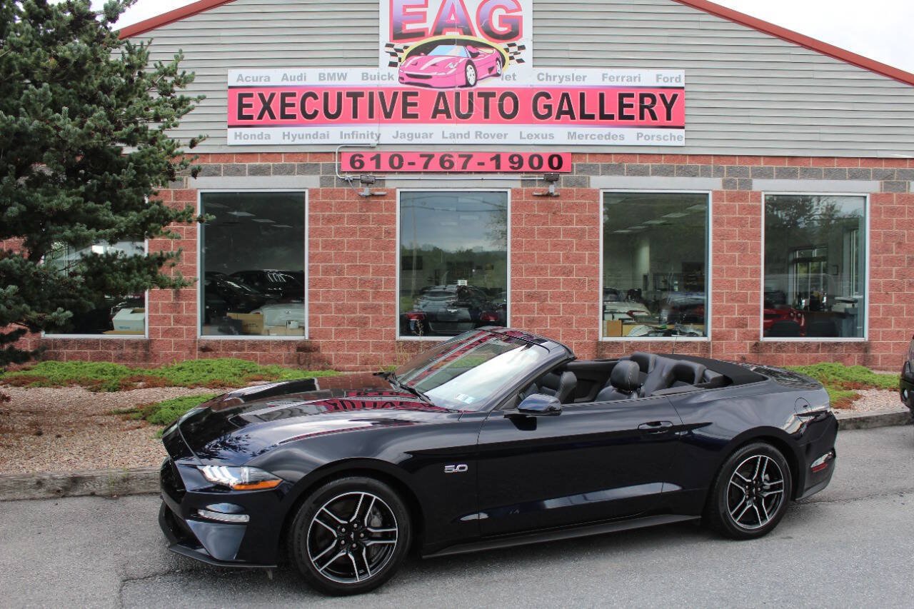 Used 2021 Ford Mustang GT RWD image 2