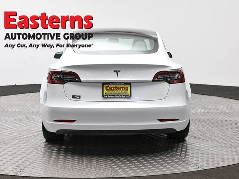 Used 2023 Tesla Model 3 Standard Range image 6