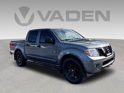 Used 2020 Nissan Frontier SV w/ Midnight Edition Floor Mats