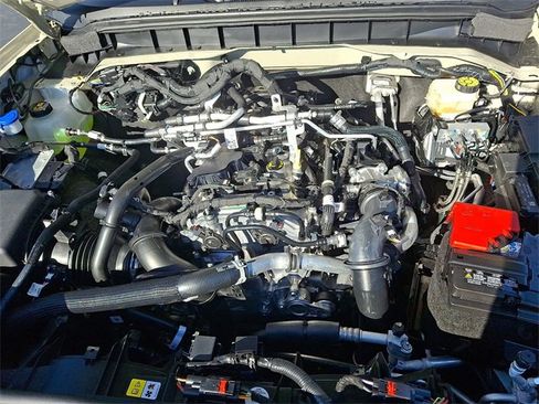 New 2025 Ford Bronco Outer Banks image 20