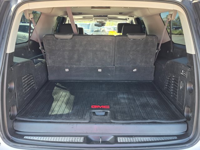 Used 2017 GMC Yukon XL Denali w/ Open Road Package RWD image 6