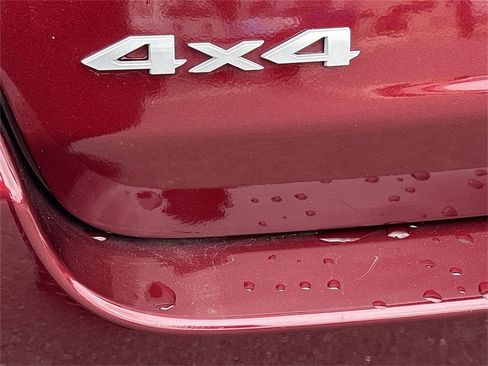 Certified 2024 Jeep Grand Cherokee Limited image 26