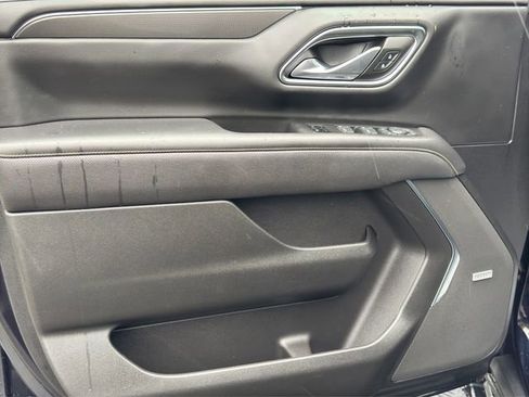 Certified 2022 GMC Yukon XL AT4 w/ AT4 Premium Package AWD/4WD image 13