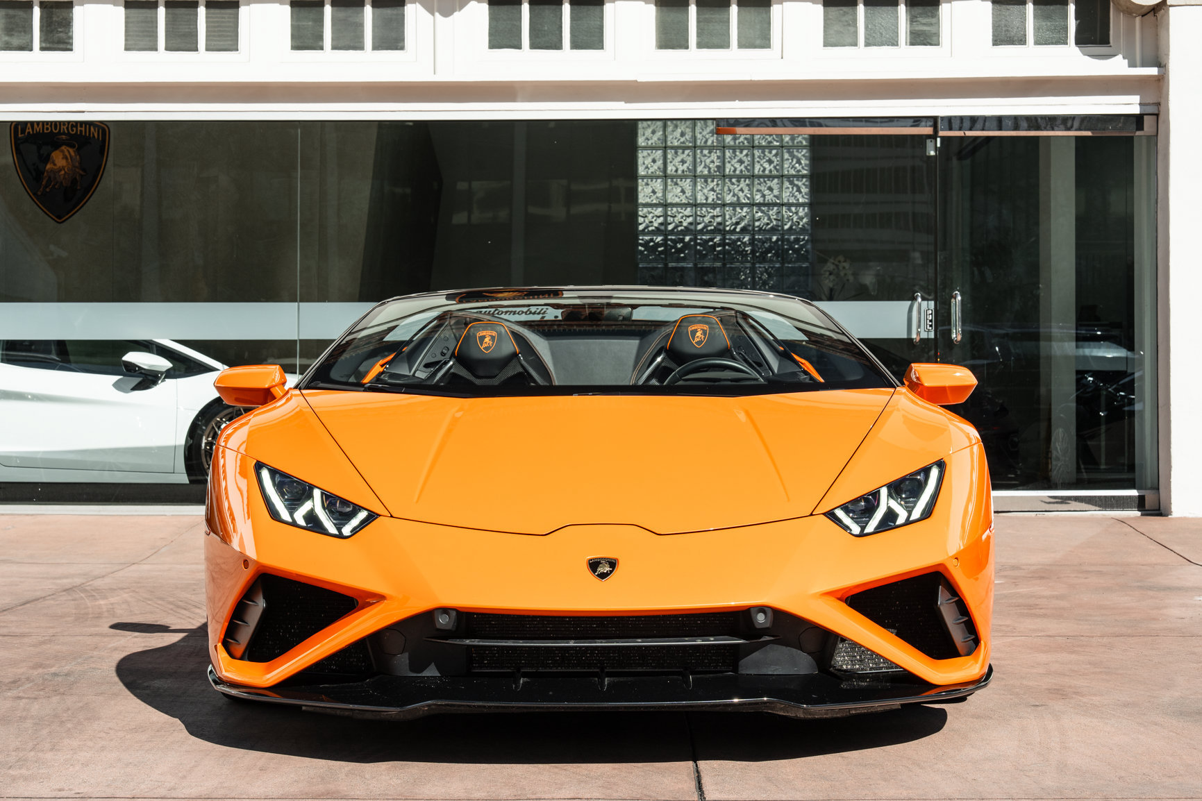 Used 2020 Lamborghini Huracan EVO RWD image 5