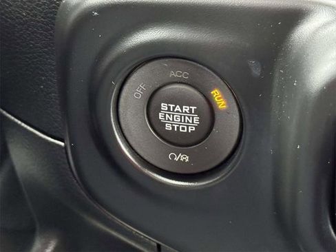 Certified 2021 Jeep Wrangler Willys image 23