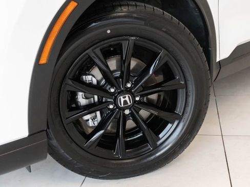 Used 2025 Honda CR-V Sport-L image 2