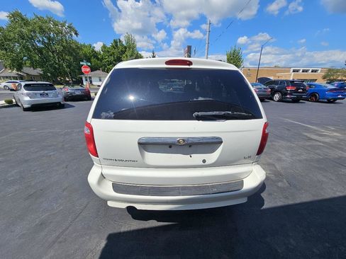 Used 2007 Chrysler Town & Country LX w/ Popular Equipment Group II FWD image 9