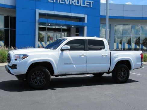 Used 2023 Toyota Tacoma SR5 image 2