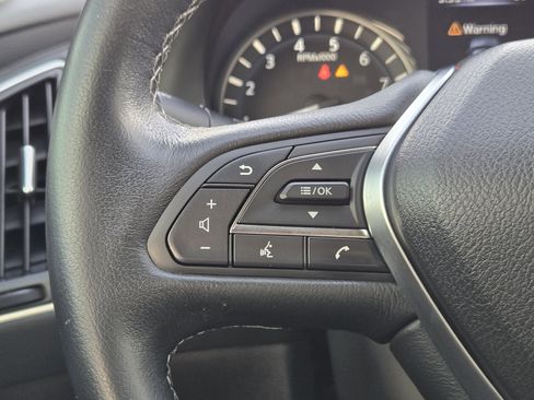 Used 2018 INFINITI Q50 Luxe image 27