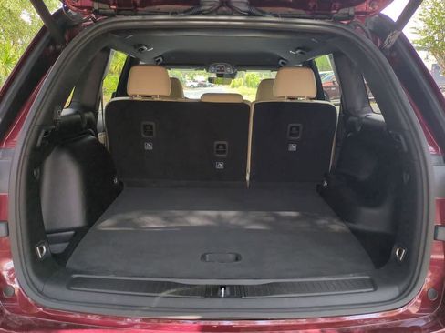 Used 2025 Jeep Grand Cherokee Limited RWD image 35