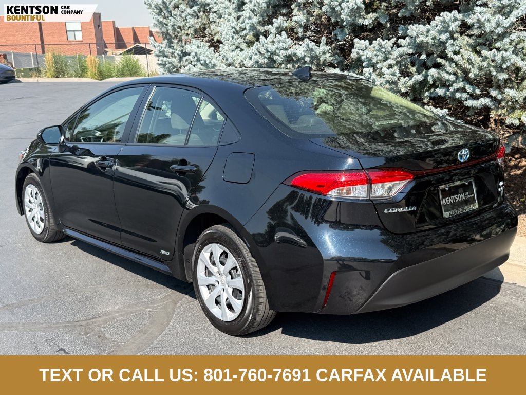 Used 2025 Toyota Corolla LE AWD/4WD image 6