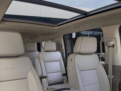 New 2026 GMC Yukon XL Denali image 24