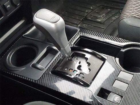 Used 2023 Toyota 4Runner TRD Off-Road image 29