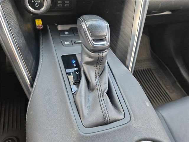 Used 2024 Toyota Venza Nightshade AWD/4WD image 10