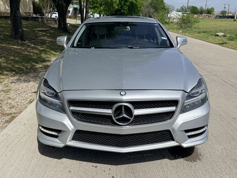Used 2012 Mercedes-Benz CLS 550 w/ Premium I Pkg image 3