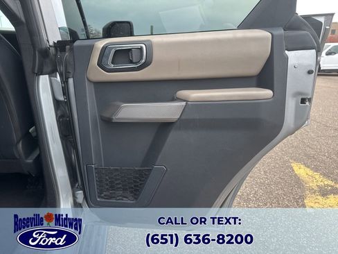 Used 2023 Ford Bronco Wildtrak image 46