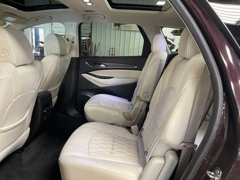 Used 2023 Buick Enclave Avenir w/ Trailering Package, 5000 lbs. AWD/4WD image 26