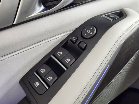 Used 2025 BMW X5 xDrive40i image 17