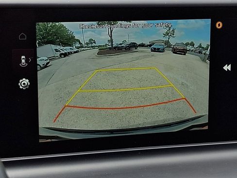 Used 2025 Kia Seltos S FWD image 18