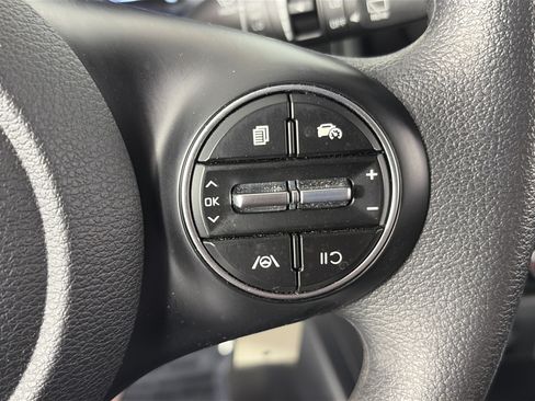Certified 2023 Kia Soul LX w/ Option Group 015 FWD image 30