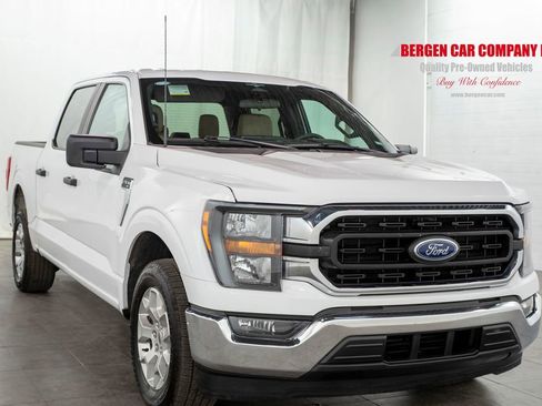 Used 2023 Ford F150 XLT image 1