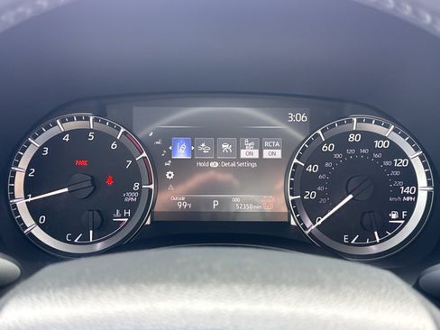 Used 2024 Toyota Highlander XLE AWD/4WD image 23