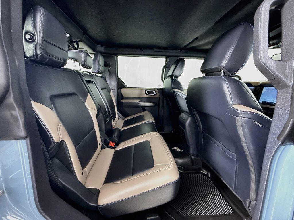 Used 2022 Ford Bronco Wildtrak AWD/4WD image 29
