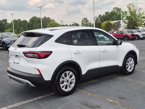 Certified 2025 Ford Escape Active w/ Tech Pack #1 FWD image 4