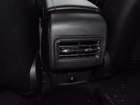 New 2026 Lincoln Corsair Premiere image 18