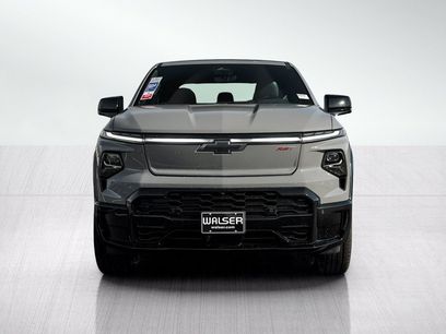 New 2025 Chevrolet Silverado EV RST