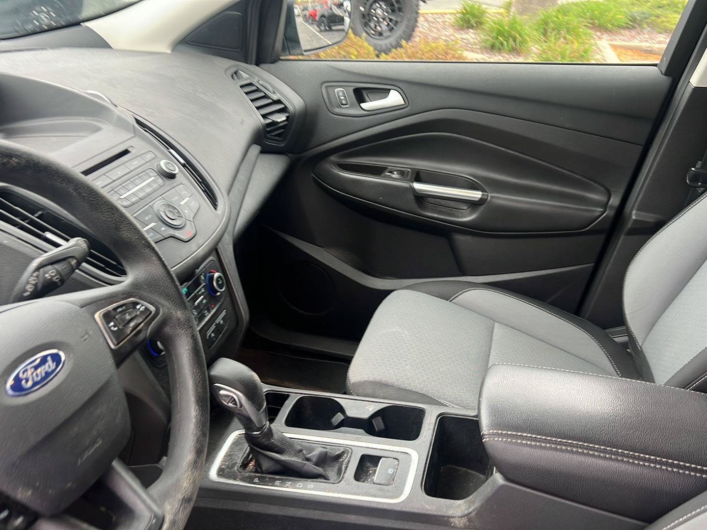 Used 2018 Ford Escape SE AWD/4WD image 17