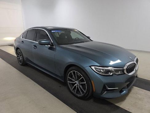 Used 2020 BMW 330i Sedan w/ Convenience Package image 2