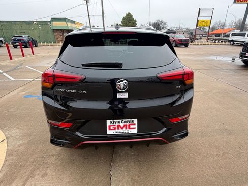 Certified 2022 Buick Encore GX Select w/ Sport Touring Package image 21