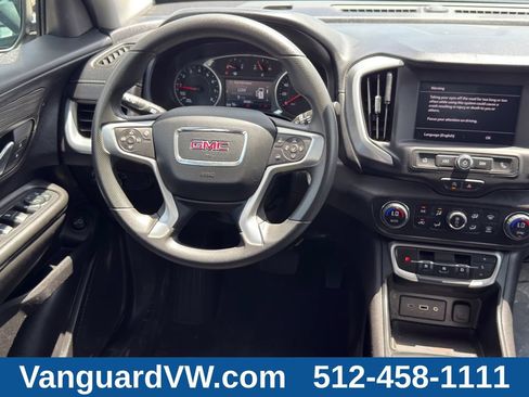 Used 2024 GMC Terrain SLE w/ Driver Convenience Package FWD image 26